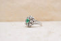 Bague 44 Bague flocon en or blanc 18 carats, émeraude et diamants 58 Facettes 4055