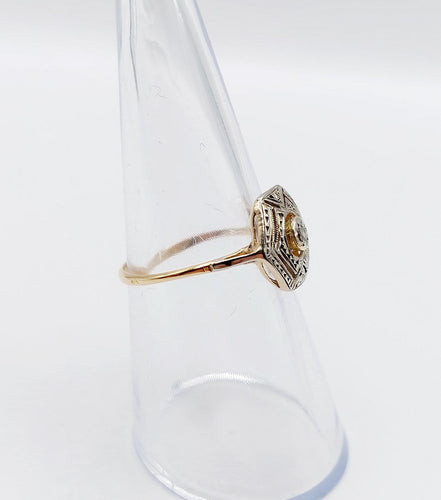 Bague 54 Bague Art déco en or 18k et platine, diamant taille rose, monture géométrique (vers 1940) 58 Facettes A07823
