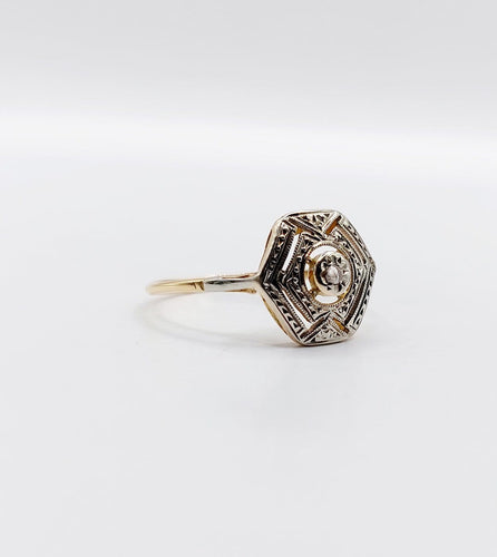 Bague 54 Bague Art déco en or 18k et platine, diamant taille rose, monture géométrique (vers 1940) 58 Facettes A07823