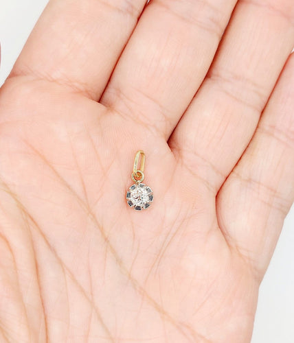 Pendentif Pendentif en or 18k et platine, diamant taille ancienne 0,30 ct, vers 1900 58 Facettes A07842