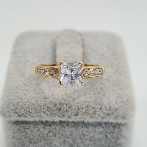 Bague 49 Bague en or jaune 18k 58 Facettes #2699