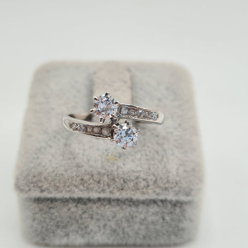 Bague 53 Bague en or blanc 18k 58 Facettes #2845