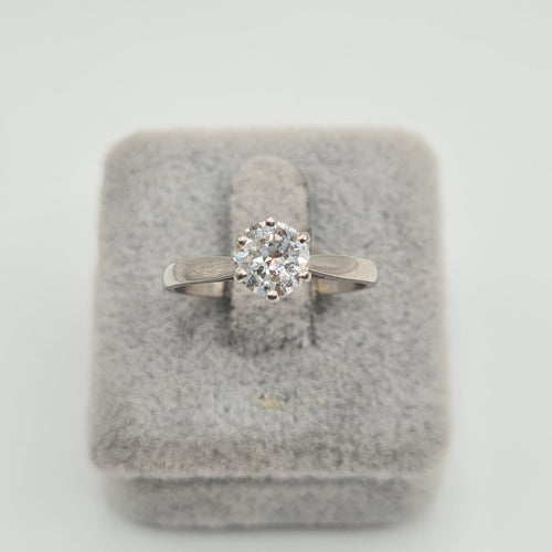 Bague 57 Bague solitaire en or blanc 18k avec diamant taille brillant 0,90 ct 58 Facettes #2880