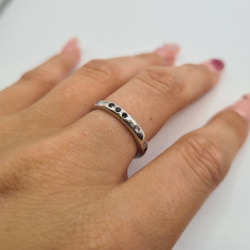 Bague 51.5 Bague alliance en or blanc 18 carats avec diamant 58 Facettes #2956