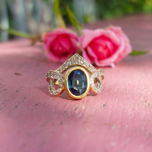 Bague 50 Bague « Diadème » en or jaune et gris 18k, saphir et diamants 58 Facettes 274