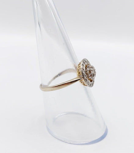 Bague 54.5 Bague cible Art déco en or 18k et platine, diamants taille brillant et rose 58 Facettes A07862