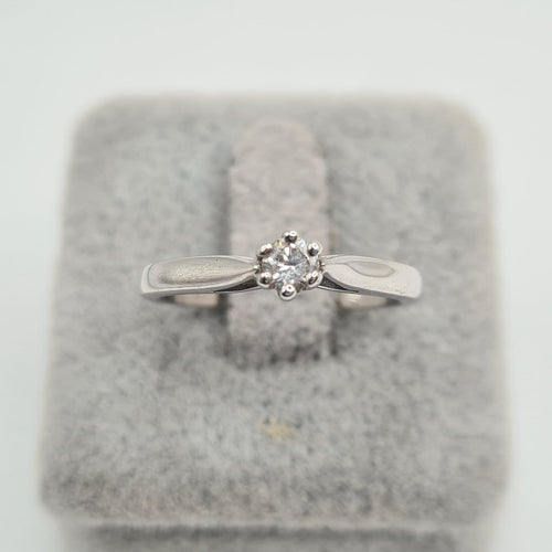 Bague 54 Solitaire - Bague en or blanc 18k avec diamant taille brillant de 0,15 ct 58 Facettes #3588