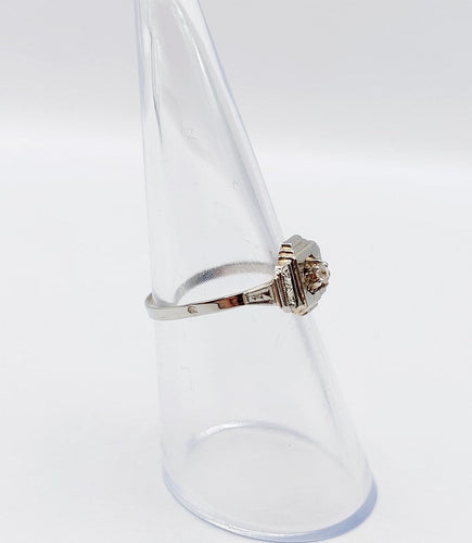 Bague 52 Bague Art déco en or blanc 18k, diamant taille ancienne, circa 1930 58 Facettes A07178