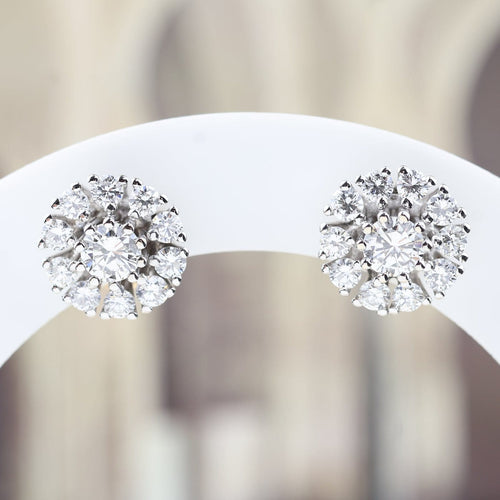Boucles d'oreilles Boucles d’oreilles anciennes en or jaune et blanc 18k avec diamants, 1,22 ct 58 Facettes 2B-DD
