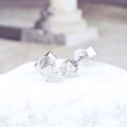 Boucles d'oreilles Boucles d’oreilles à rosettes de diamants en or blanc 18K, 0,12 ct 58 Facettes 2B-YY