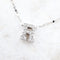 Collier Collier avec initiale R en or blanc 18k et diamants, 0,18 ct 58 Facettes 2B-SSS