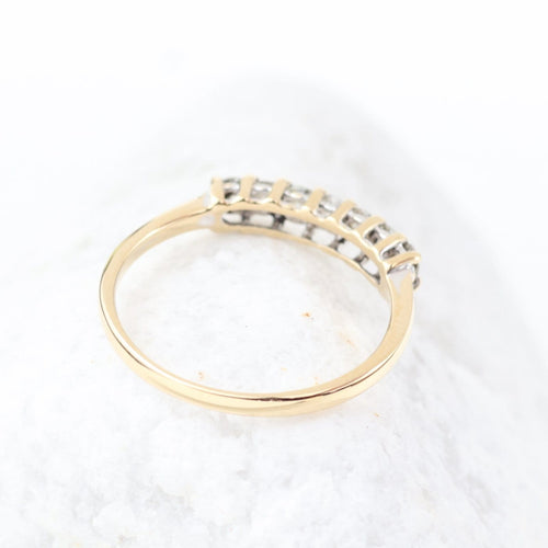Bague Bague demi-alliance en or jaune 18k avec 7 diamants 58 Facettes 2B-FFF