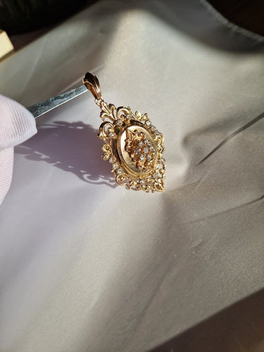 Pendentif Pendentif porte-photo Belle Époque en or jaune 18 carats et diamants 58 Facettes Pendentif porte photo