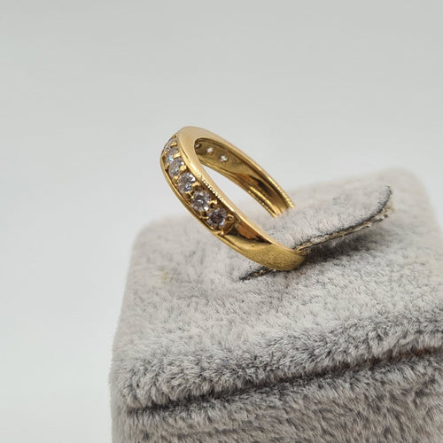 Bague 50 Bague en or jaune 18k ornée de diamants 58 Facettes #3690