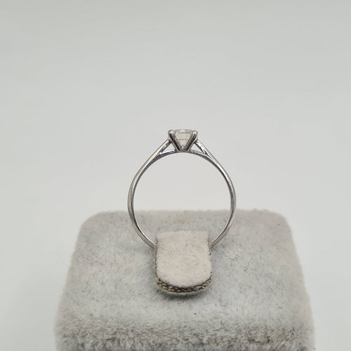 Bague 48 Bague alliance en or blanc 18 carats avec diamant 58 Facettes #3916
