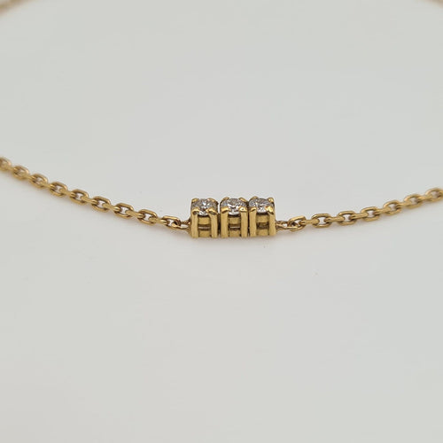 Bracelet Bracelet chaîne en or jaune 18k avec diamants 58 Facettes #4030