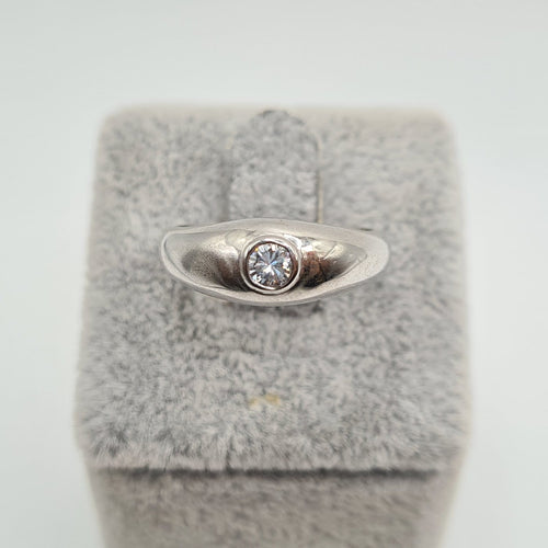 Bague 52 Alliance en or blanc 18 carats avec diamant 58 Facettes #4056