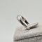Bague 52 Alliance en or blanc 18 carats avec diamant 58 Facettes #4056