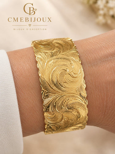Bracelet Bracelet jonc large ciselé en or jaune 18 carats 58 Facettes Bracelet