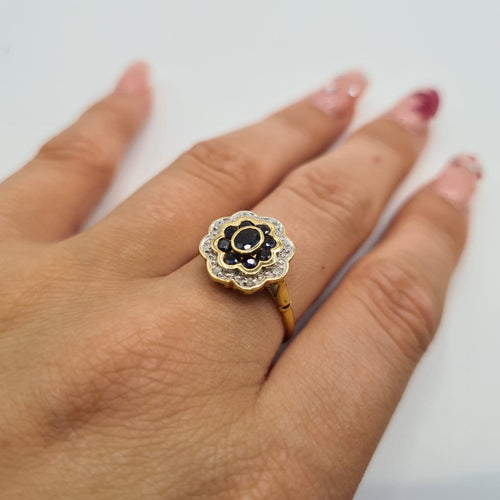 Bague 53 Bague en or jaune 18k avec diamants et saphir 58 Facettes #4265