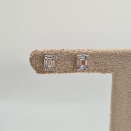 Boucles d'oreilles Boucles d’oreilles en or blanc 18k avec diamants naturels 58 Facettes #4270