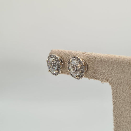 Boucles d'oreilles Boucles d’oreilles en or blanc 18k avec diamant naturel 58 Facettes #4283