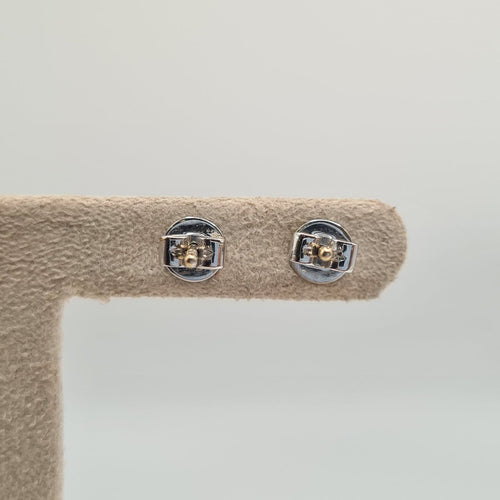 Boucles d'oreilles Boucles d’oreilles en or blanc 18k avec diamant naturel 58 Facettes #4283