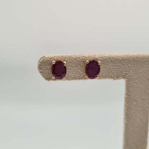 Boucles d'oreilles Boucles d’oreilles en or jaune 18k avec grenat 58 Facettes #4294