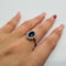 Bague 53 Bague en or blanc 18k, diamants et saphir 58 Facettes #4335