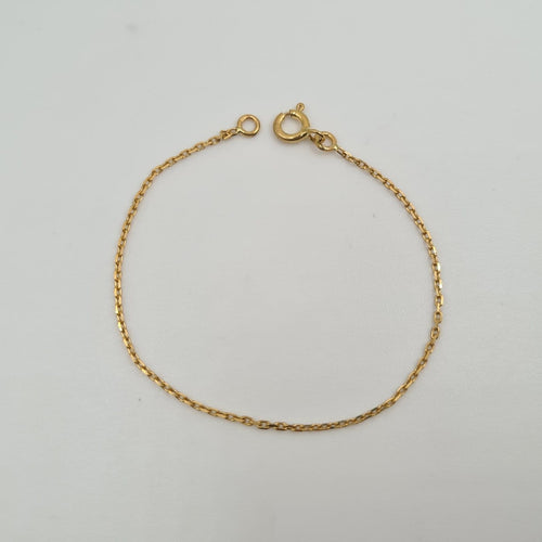 Bracelet Bracelet chaîne en or jaune 18k 58 Facettes #4409