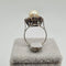Bague 50 Bague en or blanc 18k avec perle et diamant 58 Facettes #4448