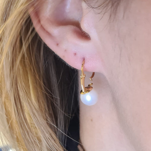 Boucles d'oreilles Boucles d’oreilles en or jaune 18k avec perles 58 Facettes #4478