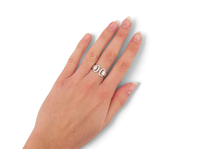 Bague 52 Cartier - Bague Double C en or blanc 18k, diamants 0,15 ct, taille 52 58 Facettes 277589