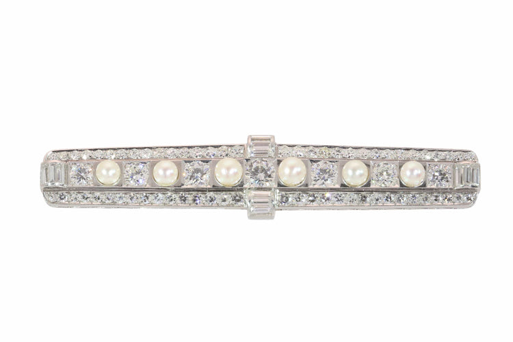 Broche Broche barrette en platine, diamants et perles, vers 1950, d’influence Art déco 58 Facettes 26289-0042