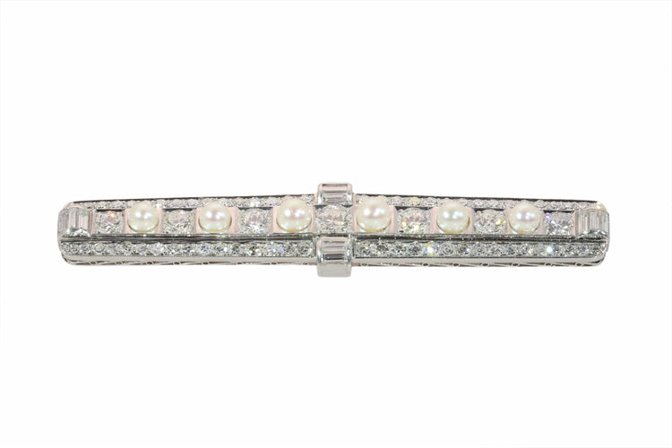Broche Broche barrette en platine, diamants et perles, vers 1950, d’influence Art déco 58 Facettes 26289-0042