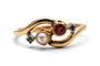 Bague 54 Bague Art nouveau en or jaune 18 carats, perle, rubis et diamants taille rose 58 Facettes B1000