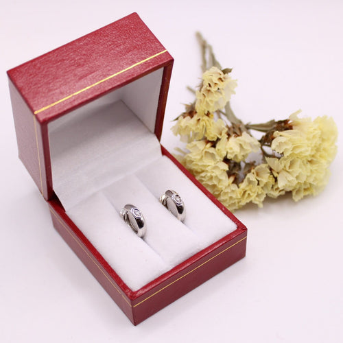 Boucles d'oreilles Mini créoles en or blanc 18k avec diamants 58 Facettes MG130