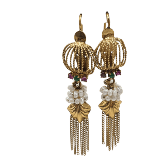 Boucles d'oreilles Boucles d’oreilles pendantes en or jaune 18 carats avec perles de culture 58 Facettes #4025