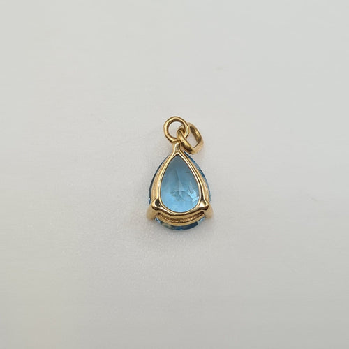 Pendentif Pendentif en or jaune 18 carats avec topaze 58 Facettes #4504
