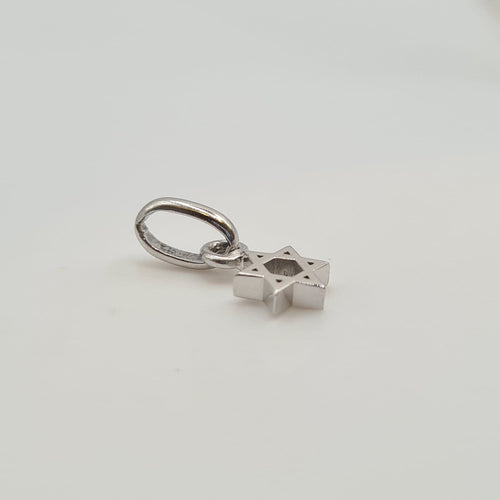 Pendentif Pendentif - Petite étoile en or blanc 18 carats 58 Facettes #4510