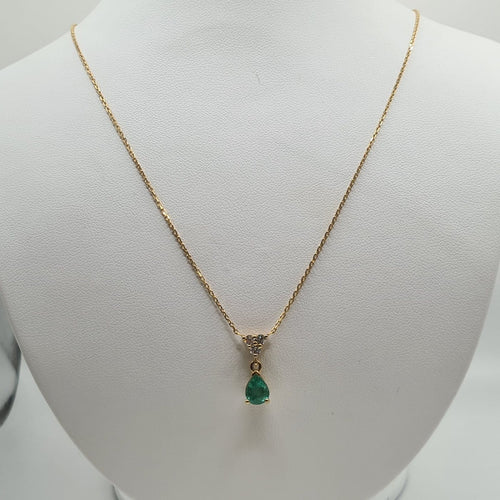 Collier Collier chaîne en or jaune 18 carats avec diamant et émeraude 58 Facettes #4528