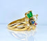 Bague 52 Bague en or jaune 18 carats, émeraudes, rubis, diamants et perles 58 Facettes AB759