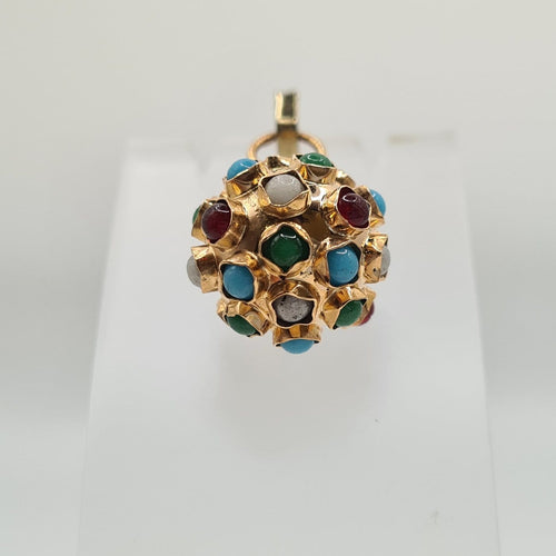 Pendentif Pendentif en turquoise et or jaune 18 carats 58 Facettes #4576