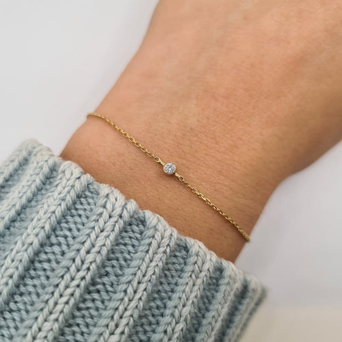Bracelet Bracelet en or jaune 18k avec diamant 58 Facettes #4769