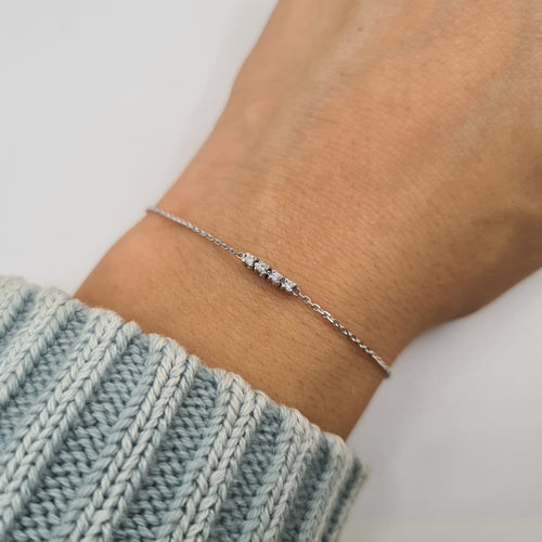 Bracelet Bracelet en or blanc 18 carats serti de diamants naturels 58 Facettes #4812