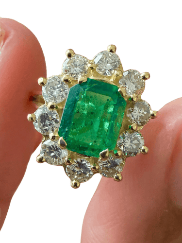 Bague 58 Bague Pompadour en or jaune, émeraude et diamants 58 Facettes vznlzppzp
