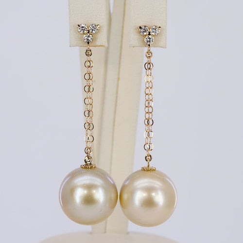 Boucles d'oreilles Golden Lumière - Boucles d’oreilles en or jaune 14k, perles et diamants 58 Facettes E0068