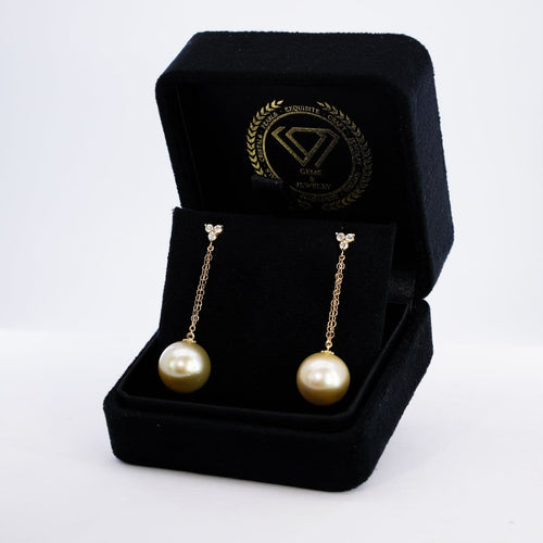 Boucles d'oreilles Golden Lumière - Boucles d’oreilles en or jaune 14k, perles et diamants 58 Facettes E0068