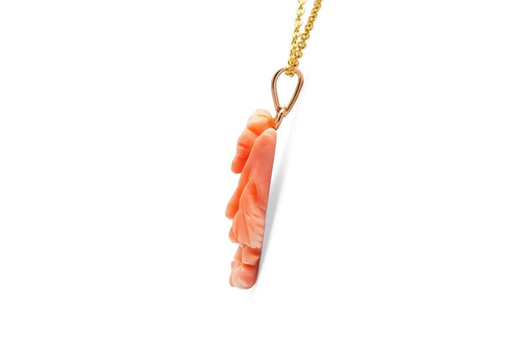 Pendentif Pendentif années 70 en or jaune 18 carats et corail à motifs floraux 58 Facettes B966