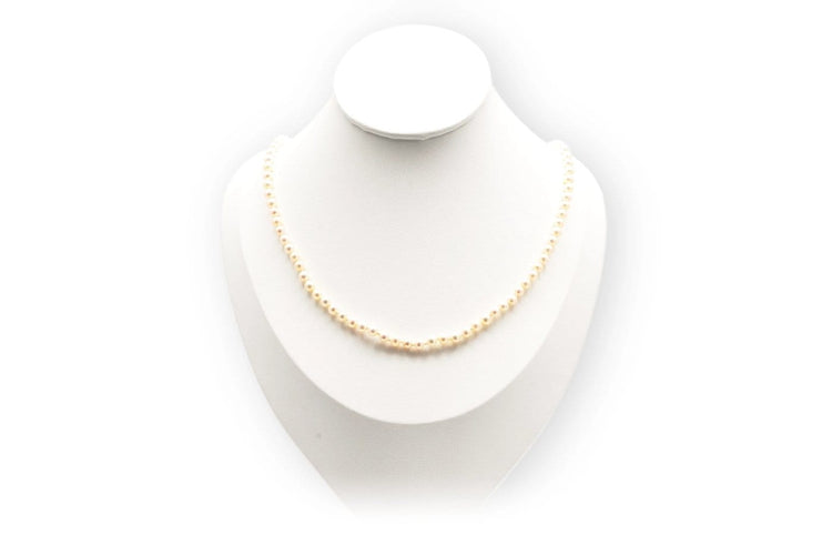 Collier Collier de perles contemporain en or jaune 18 carats 58 Facettes B984